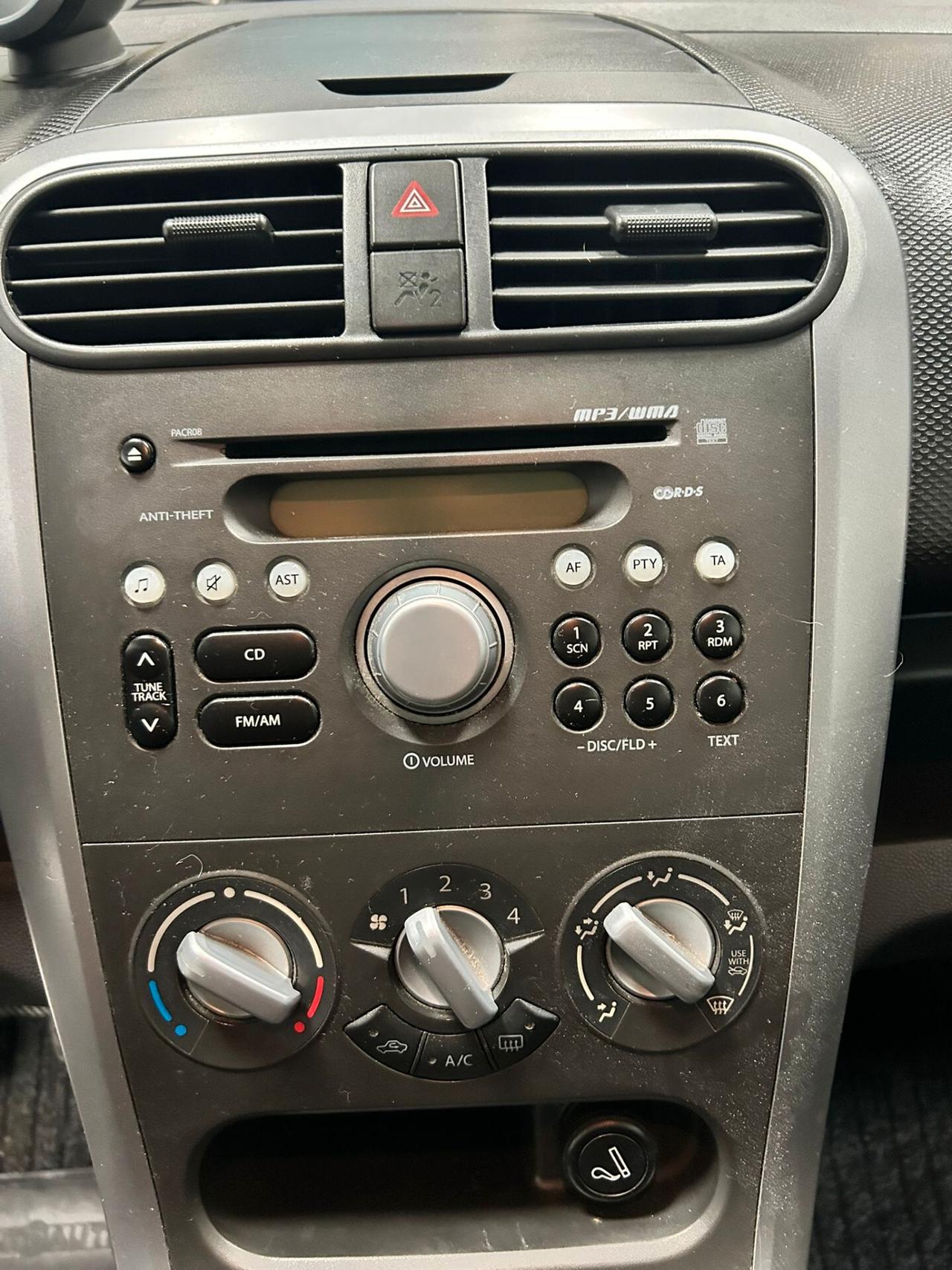 Suzuki Splash 1.0b 98.000km 2008