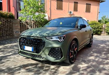 Audi RS Q3 SPB quattro S-tronic