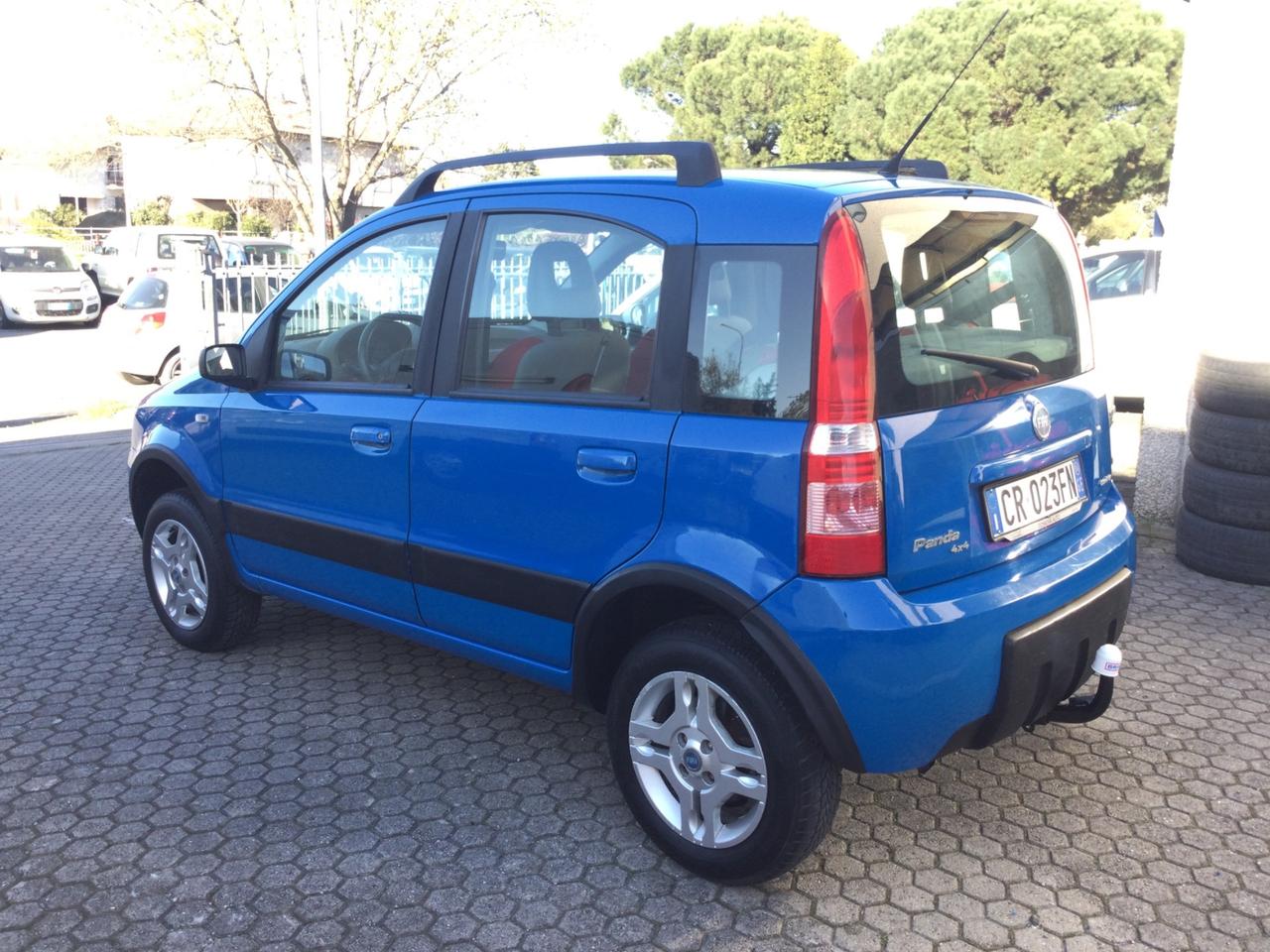 Fiat Panda 1.2 4x4 Climbing gancio traino