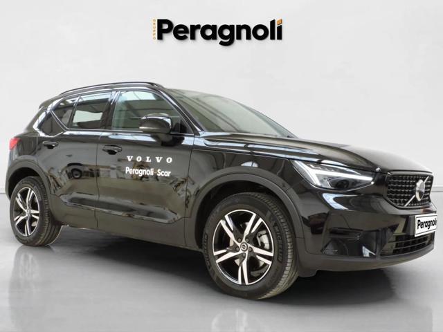 VOLVO XC40 B3 automatico Plus Dark Aziendale