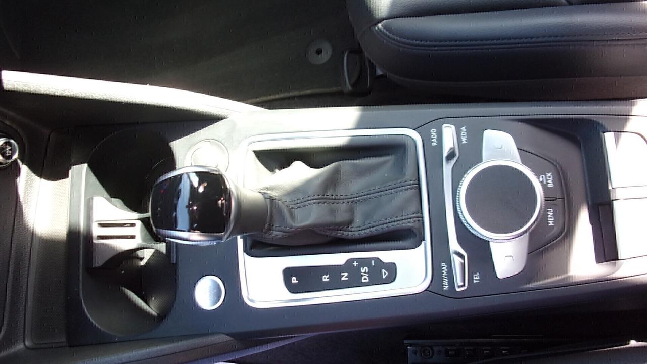 Audi Q2 30 TDI S tronic Admired Advanced