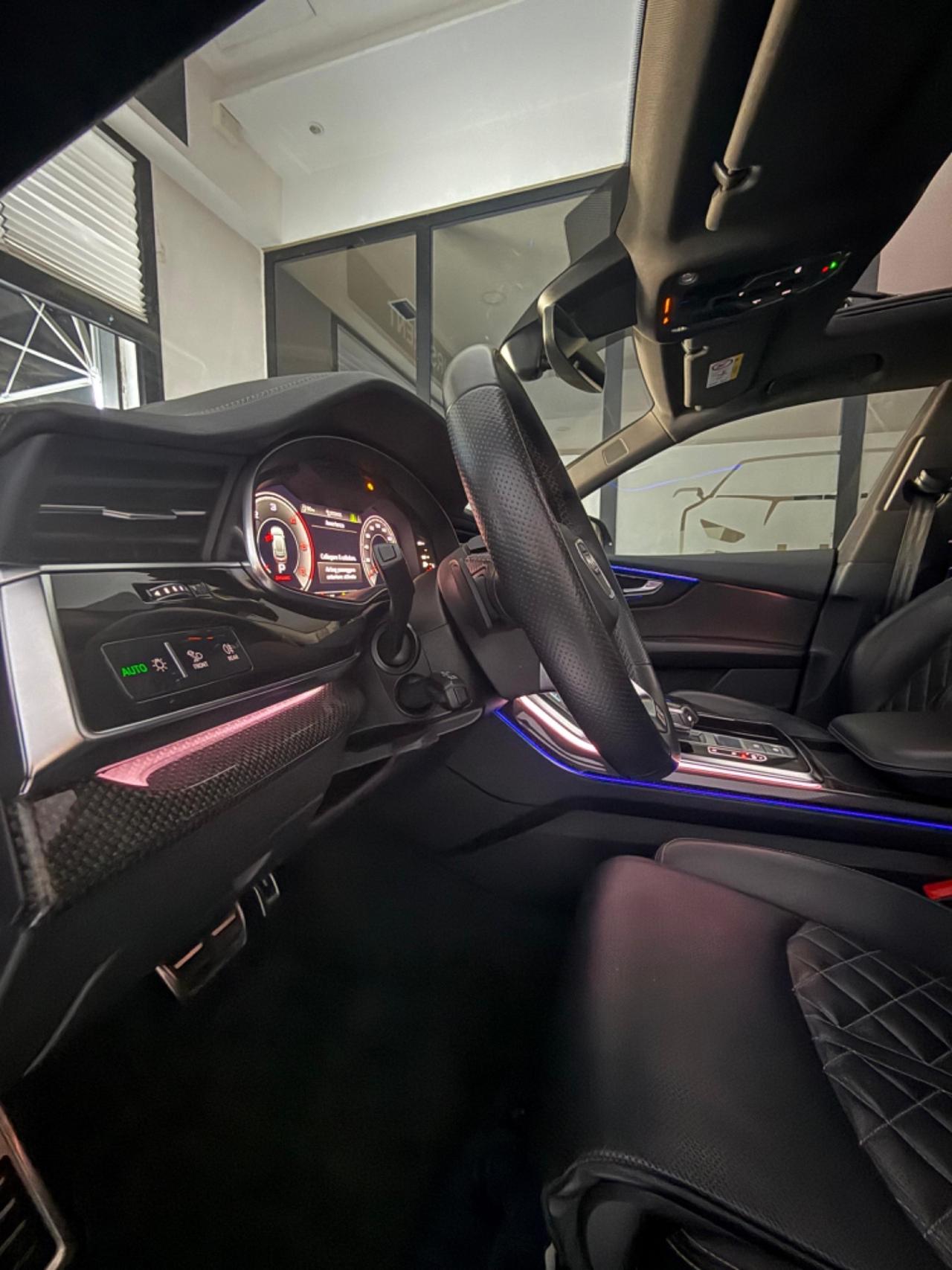 Audi Q8 50 TDI 286 CV quattro tiptronic Sport