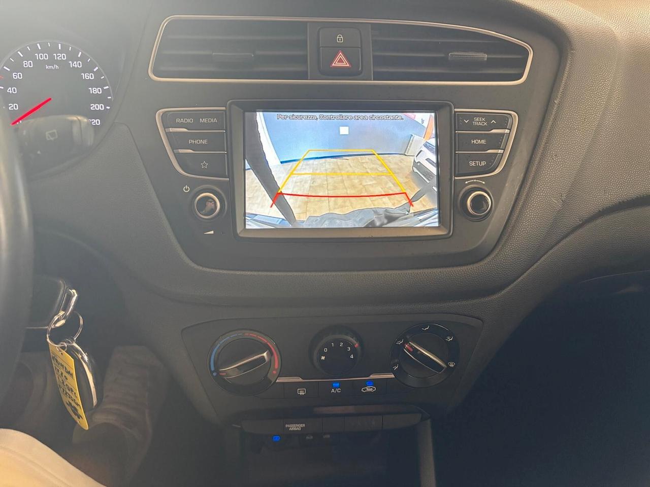 HYUNDAI I20 ANNO 2019 BZ GPL ADATTA NEOPATENTATI KM 66 MILA