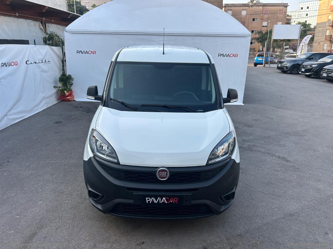 Doblò 1.6 MJT 120 PL-TA Cargo MaxiXL Bus