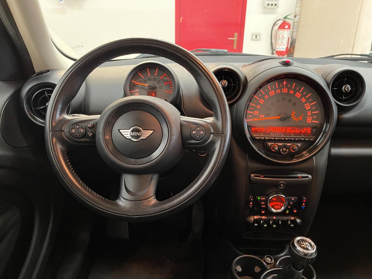 MINI Cooper D Countryman 1.6 Euro6 - Ok Neopatentati - Dettagli in Bio