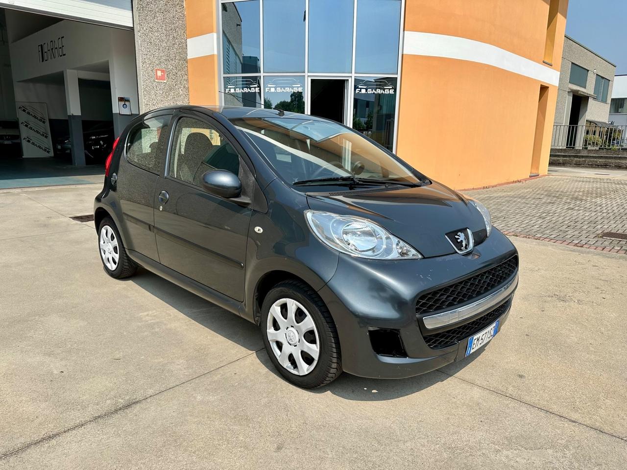 Peugeot 107 1.0 68CV 5p. Urban Move