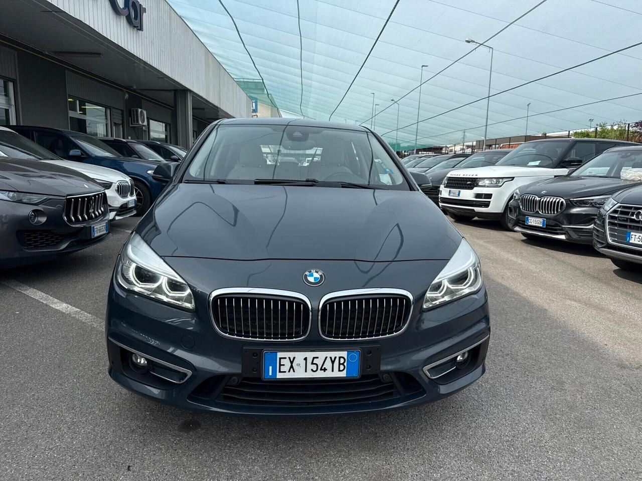 BMW 220 Active Tourer xdrive Luxury EURO 6