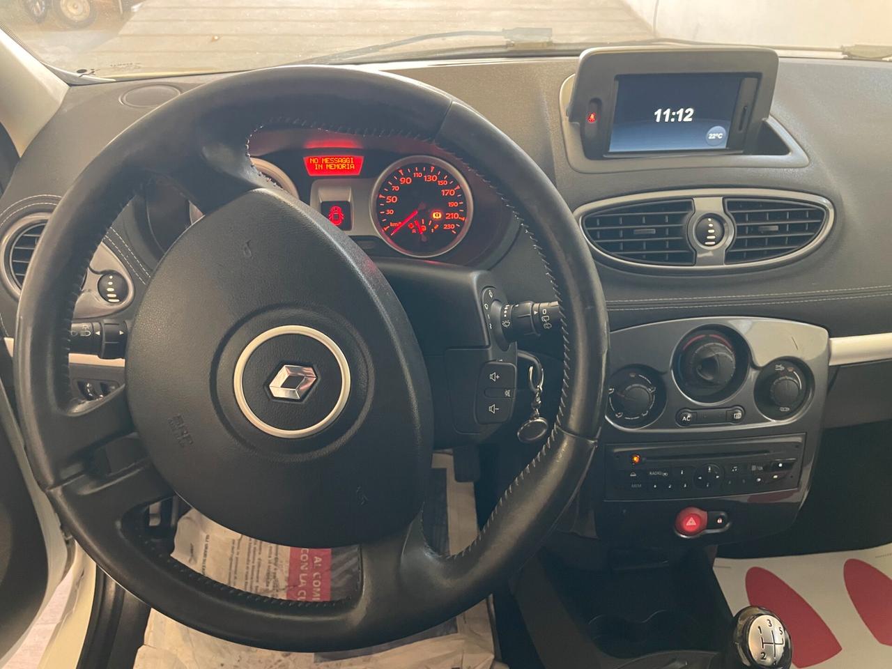 Renault Clio 1.2 3p Luxe FULL Distribuzione tagliandata NEOPATENTATI