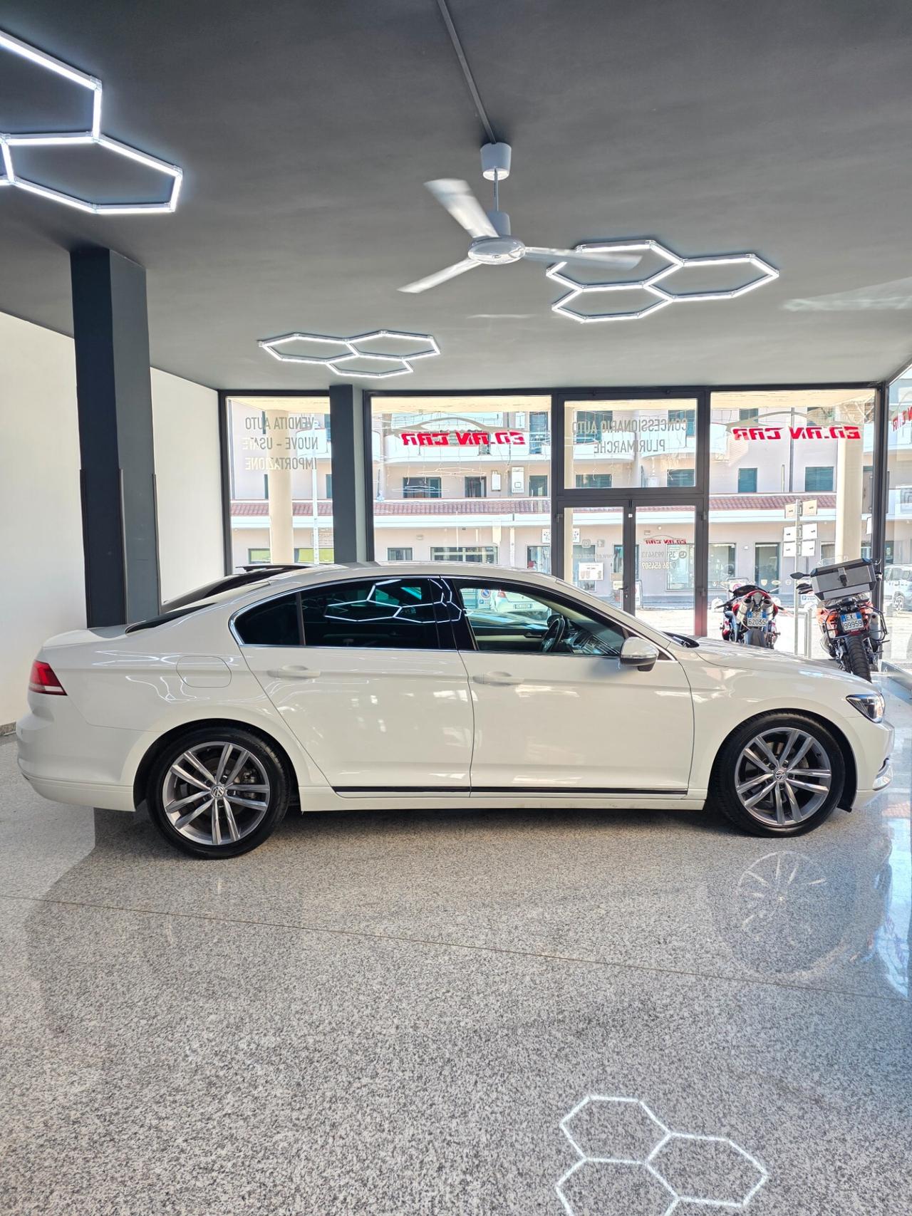 Volkswagen Passat 1.4 TSI Trendline BlueMotion Technology