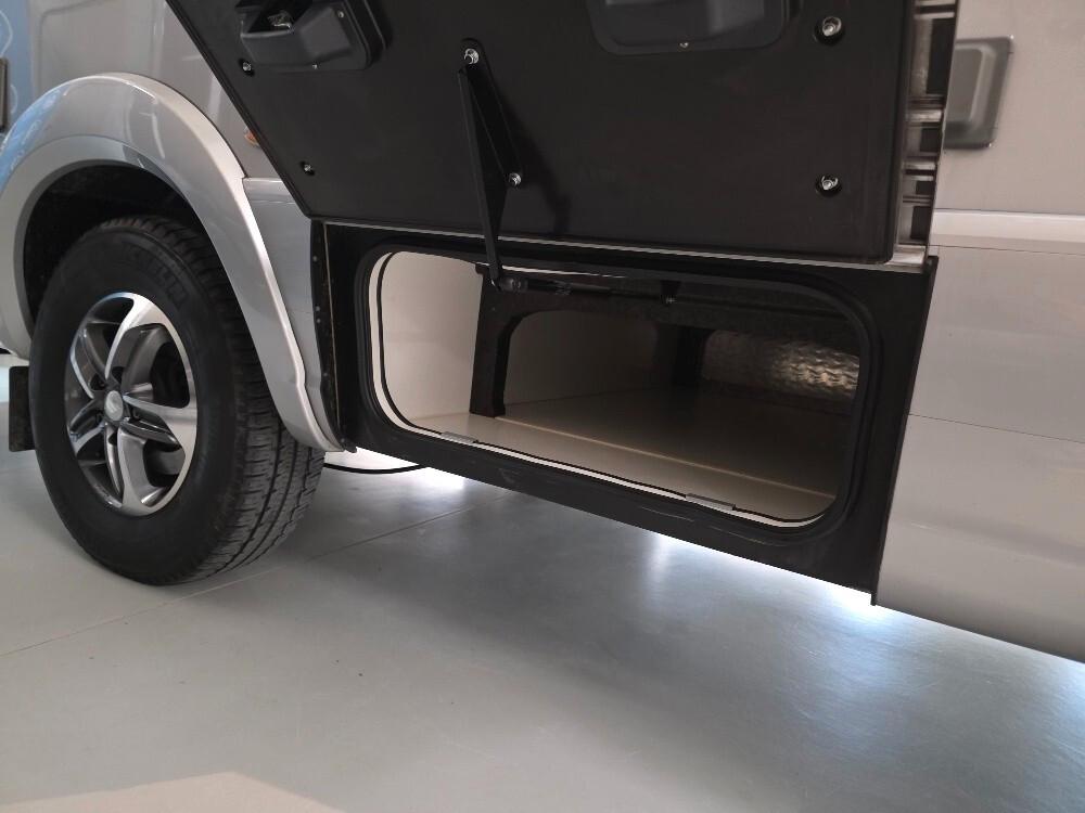 CAMPER HYMER B-KLASSE SL 704