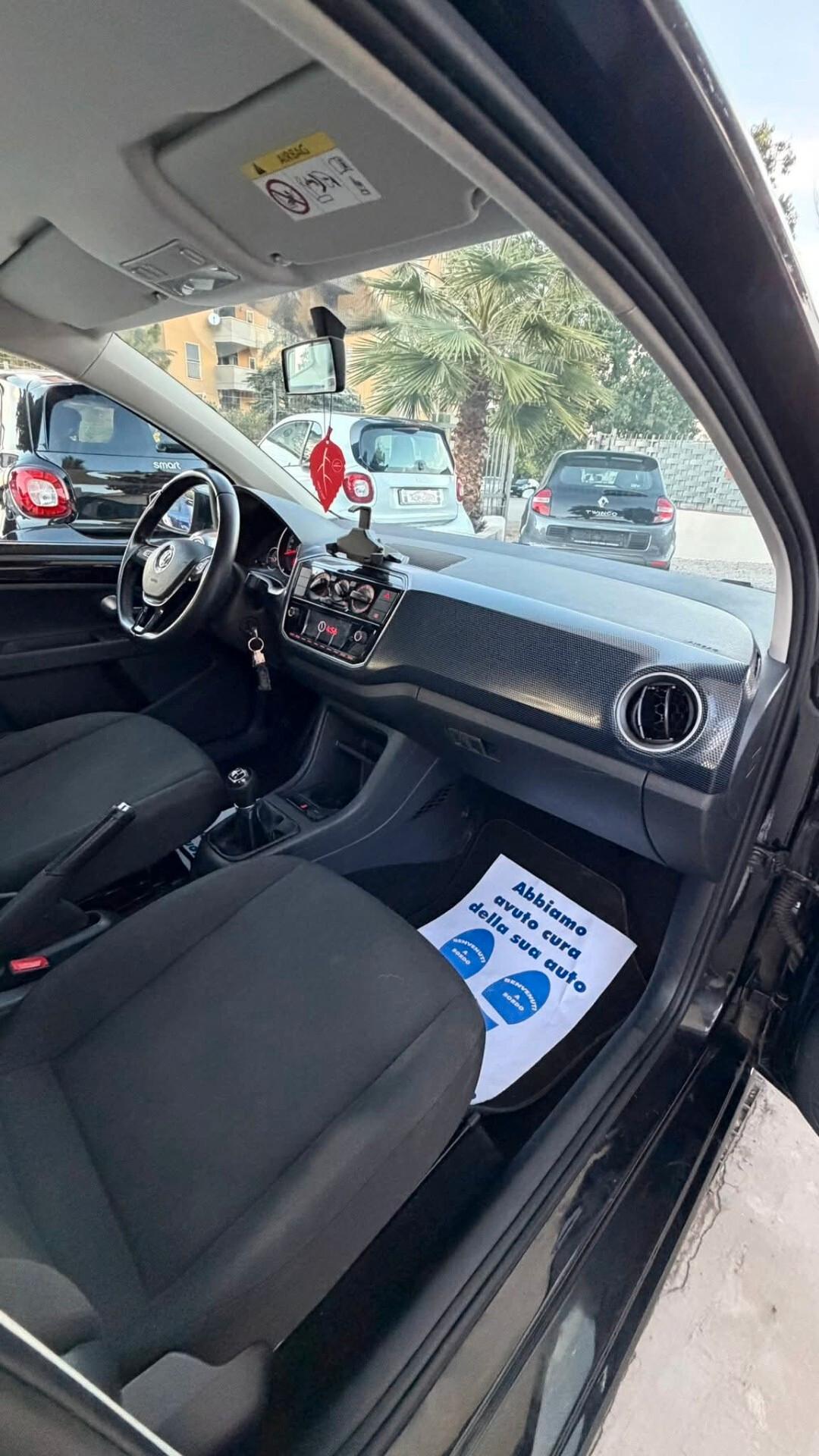 Volkswagen up! up