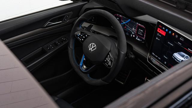 VOLKSWAGEN Golf R BLACK EDITION VENTURI ASSETTO GAR. ESTESA
