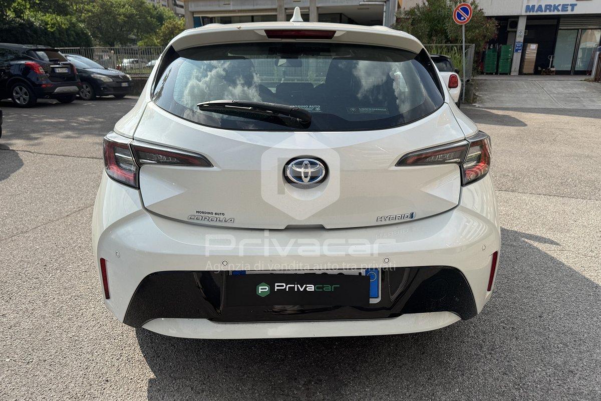 TOYOTA Corolla 1.8 Hybrid Business