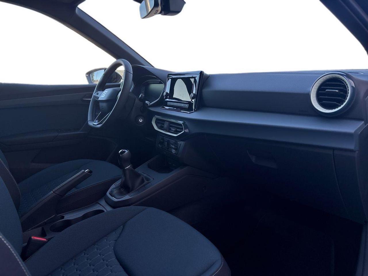 Seat Arona 1.0 ecotsi 95cv black edition