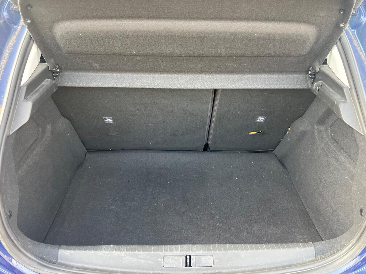 Opel Corsa 1.2 Edition NEOPATENTATI FINANZIABILE