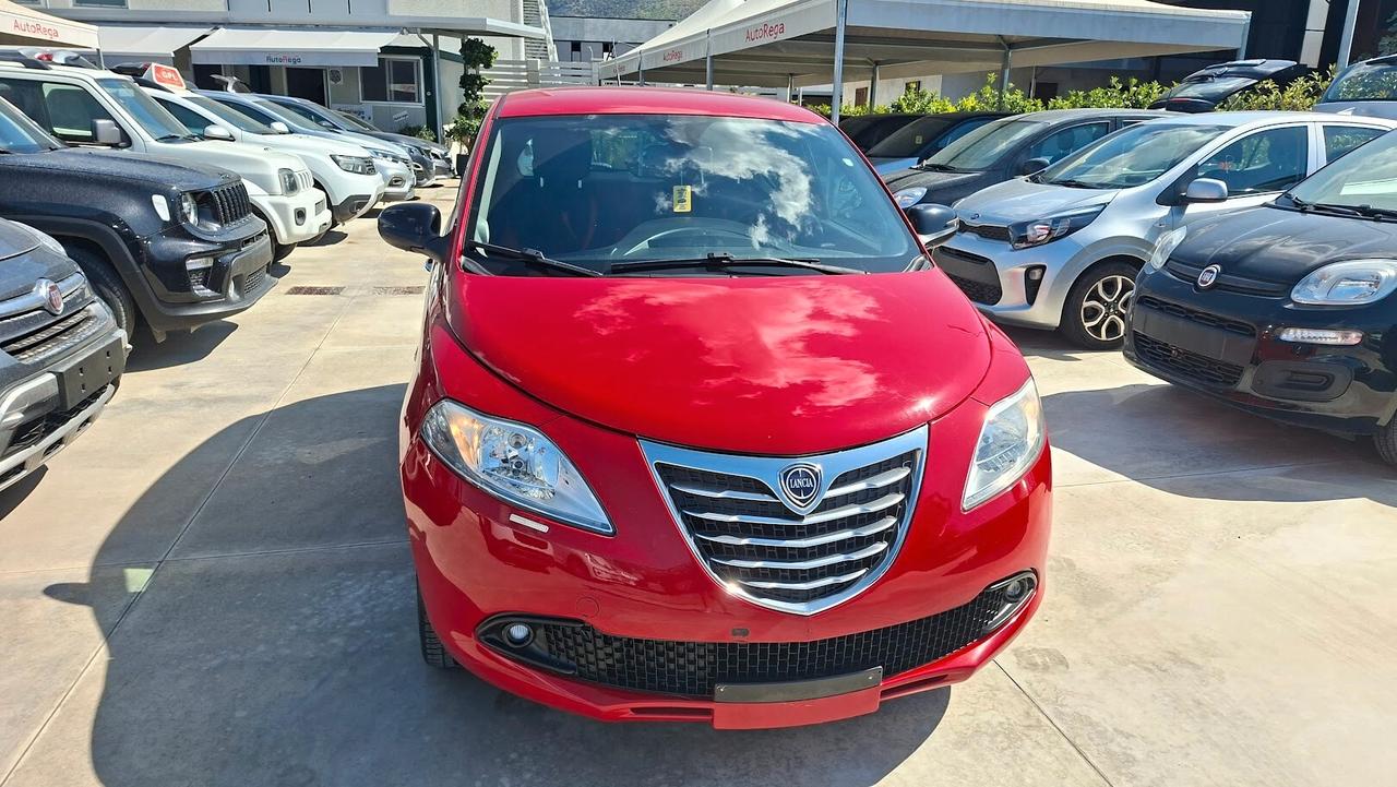 Lancia Ypsilon 1.2 69 CV 5 porte S&S 2012