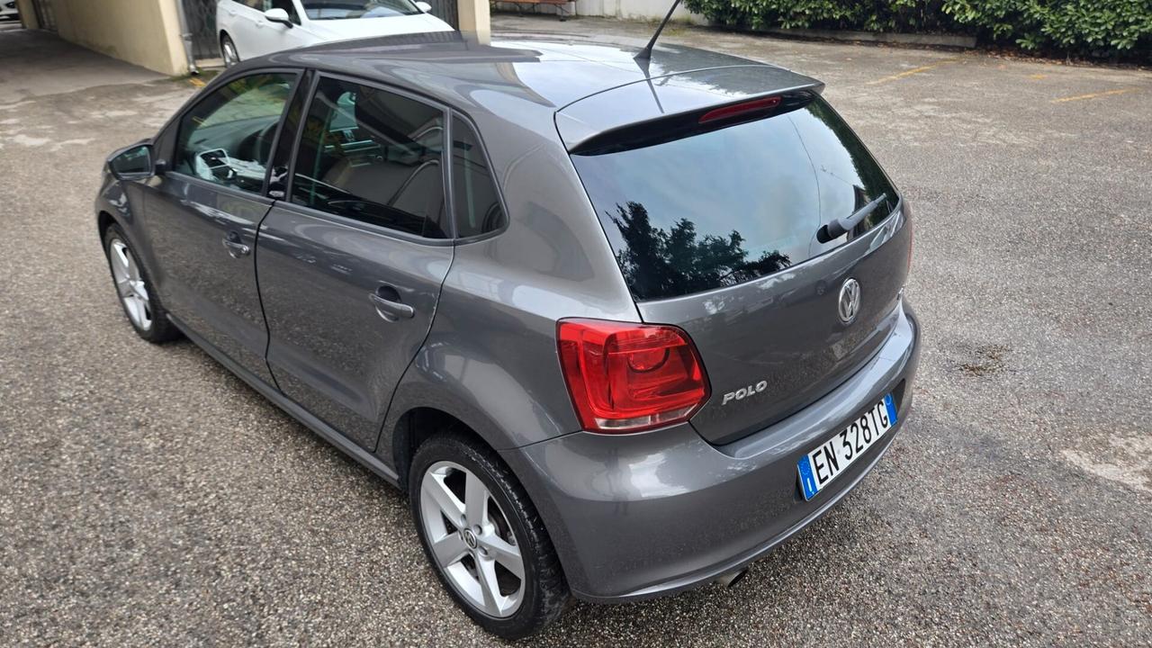 Volkswagen Polo 1.6 TDI 90CV DSG Highline Neopatentati