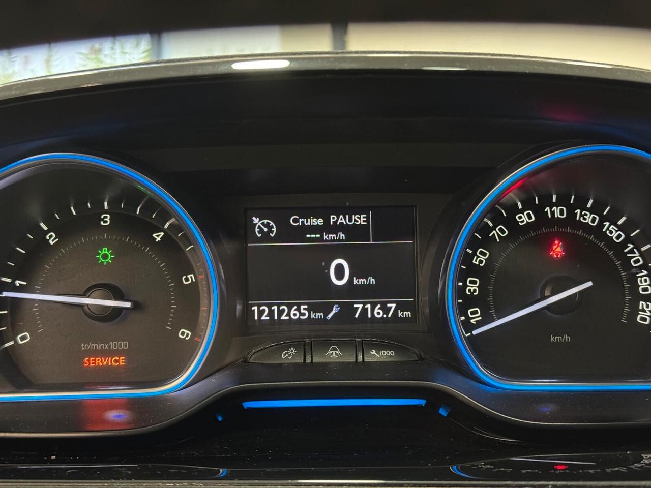 Peugeot 2008 1.6 e-HDi 115 CV Stop&Start Allure