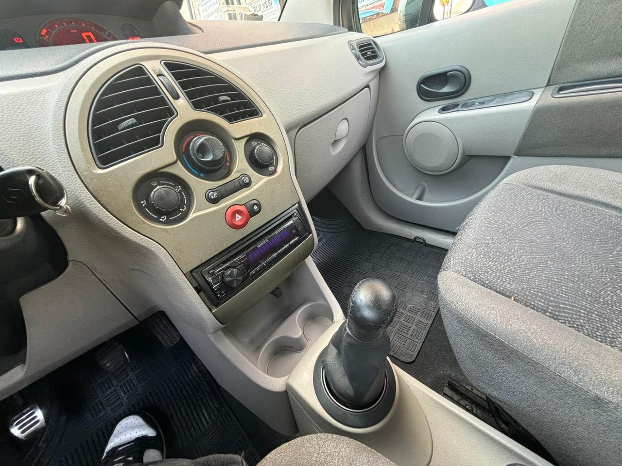 Renault Modus 1.2 16V Luxe Privilège