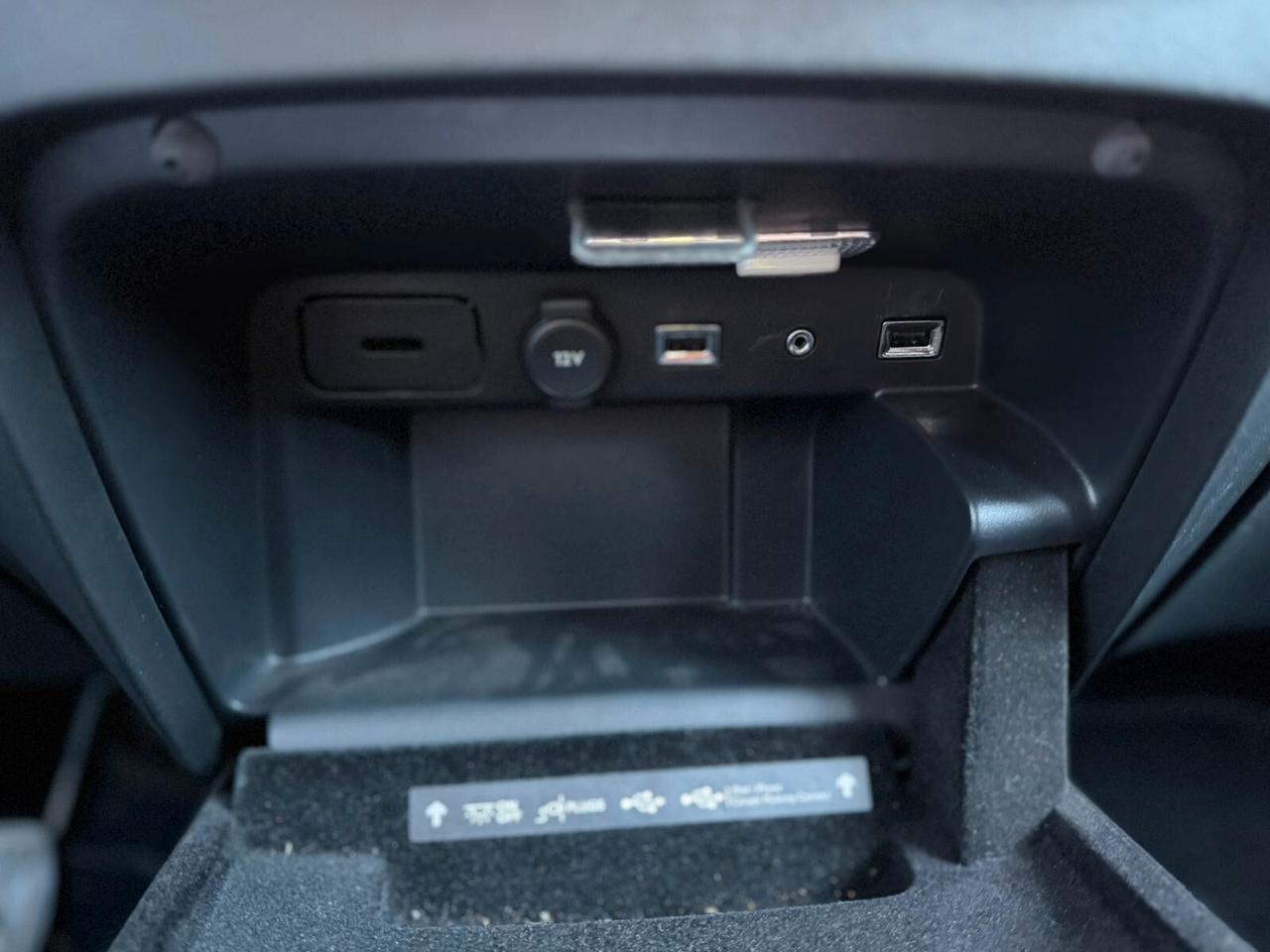 Citroen Grand C4 Picasso 1.6 7 POSTI