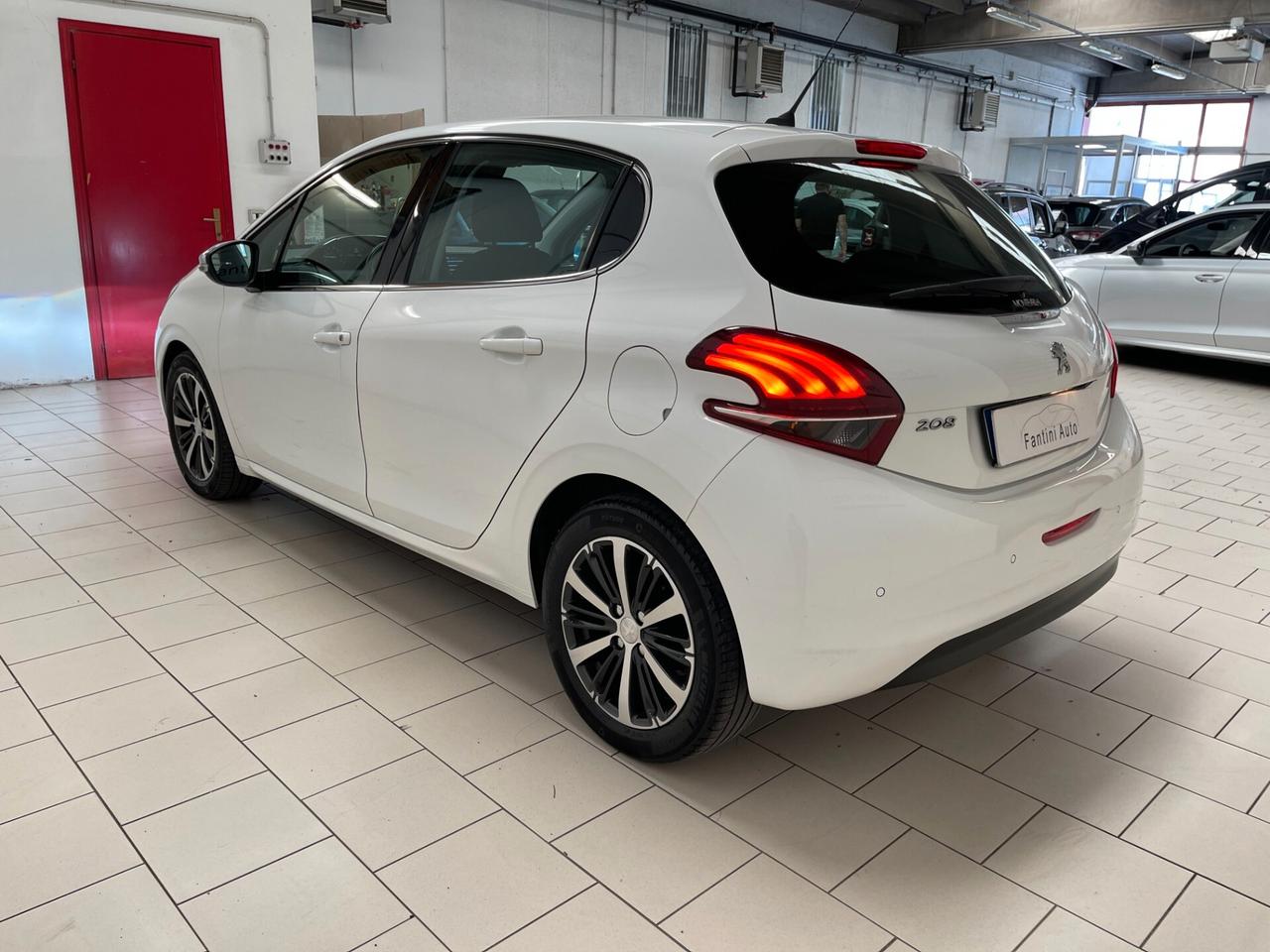 Peugeot 208 Allure 5p 1.2 GPL Originale 82cv-Ok Neopatentati-LEGGI SOTTO