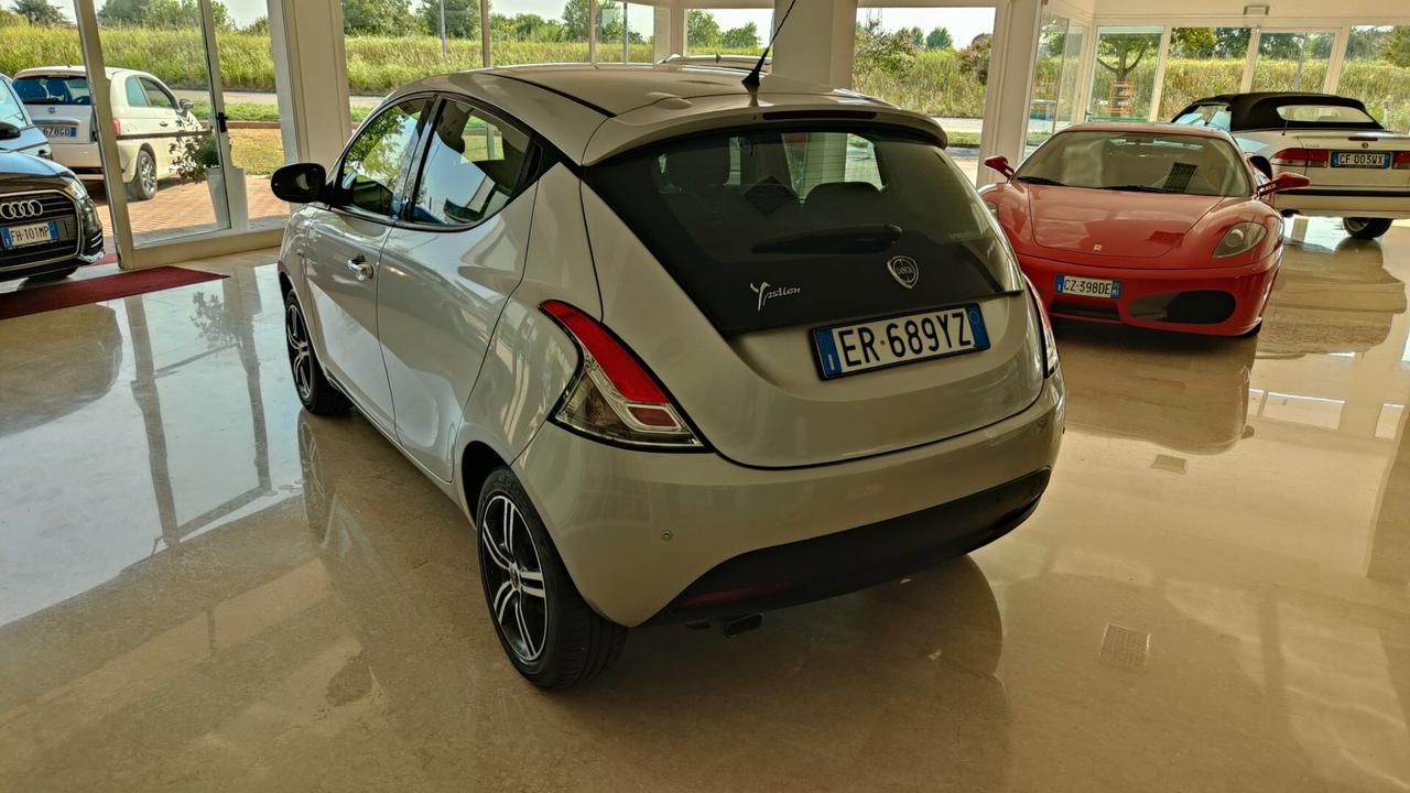 Lancia Ypsilon 1.2 OK NEO PATENT. GARANZIA 12 MESI