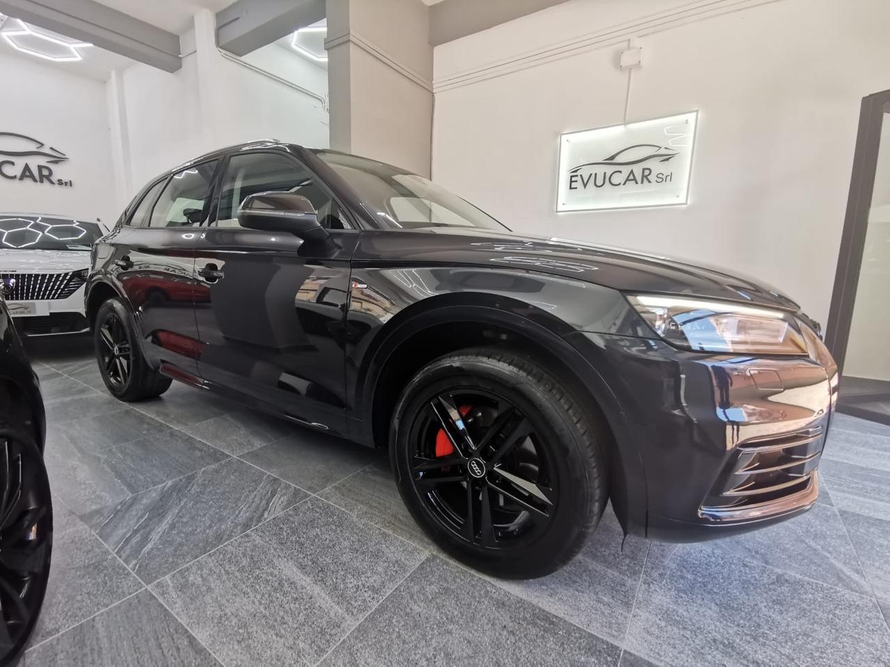 Audi Q5 2.0 TDI quattro S tronic Business Sport