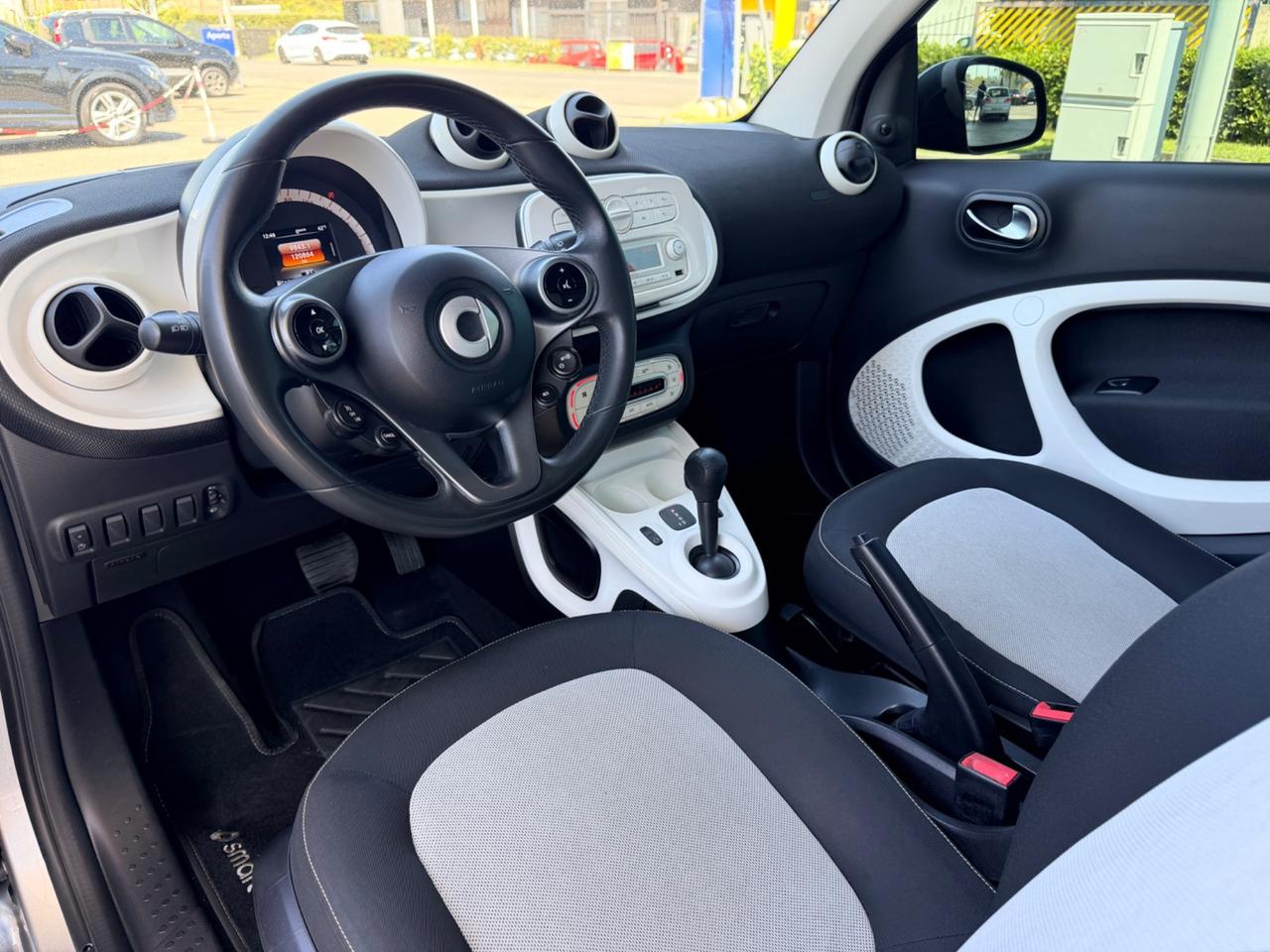 Smart ForTwo 70 1.0 twinamic Passion pari nuovo