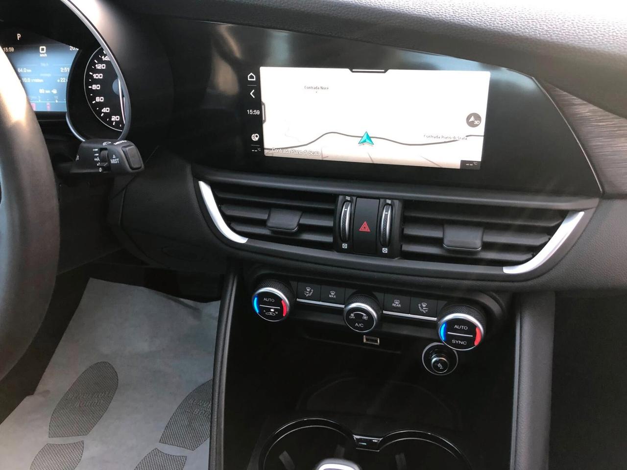 Alfa Romeo Giulia 2.2 Tdi 160 CV AT8 2022