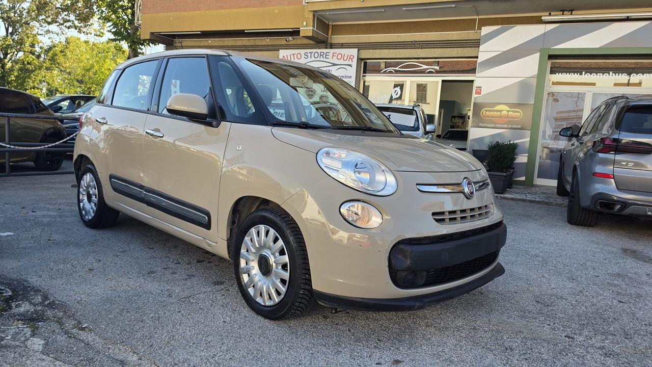 FIAT 500L 1.4 LOUNGE