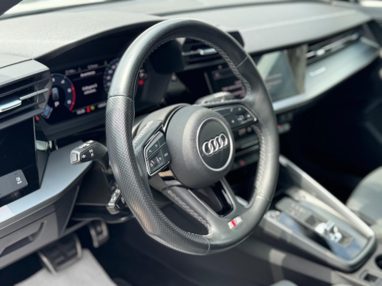 Audi A3 SPB 30 TDI S tronic line