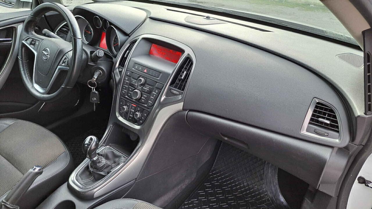 Opel Astra 1.7 CDTI 125CV Berlina Cosmo 5 Porte