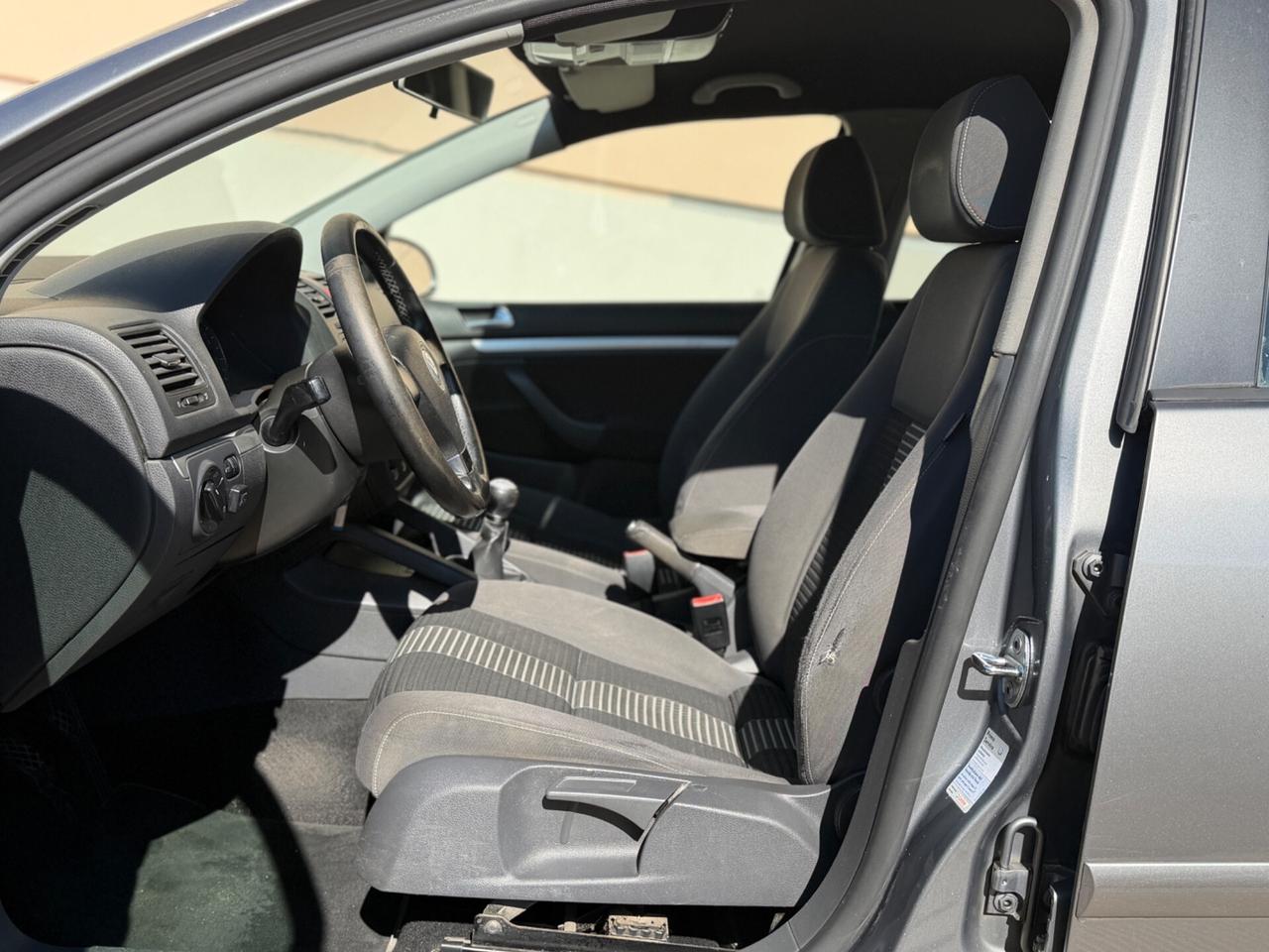 Volkswagen Golf 1.6 BENZINA GPL 2008