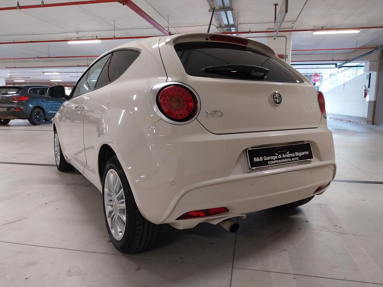 Alfa Romeo MiTo 1.3 JTDM-2 95 CV S&S DISTINCTIVE SPORT PACK