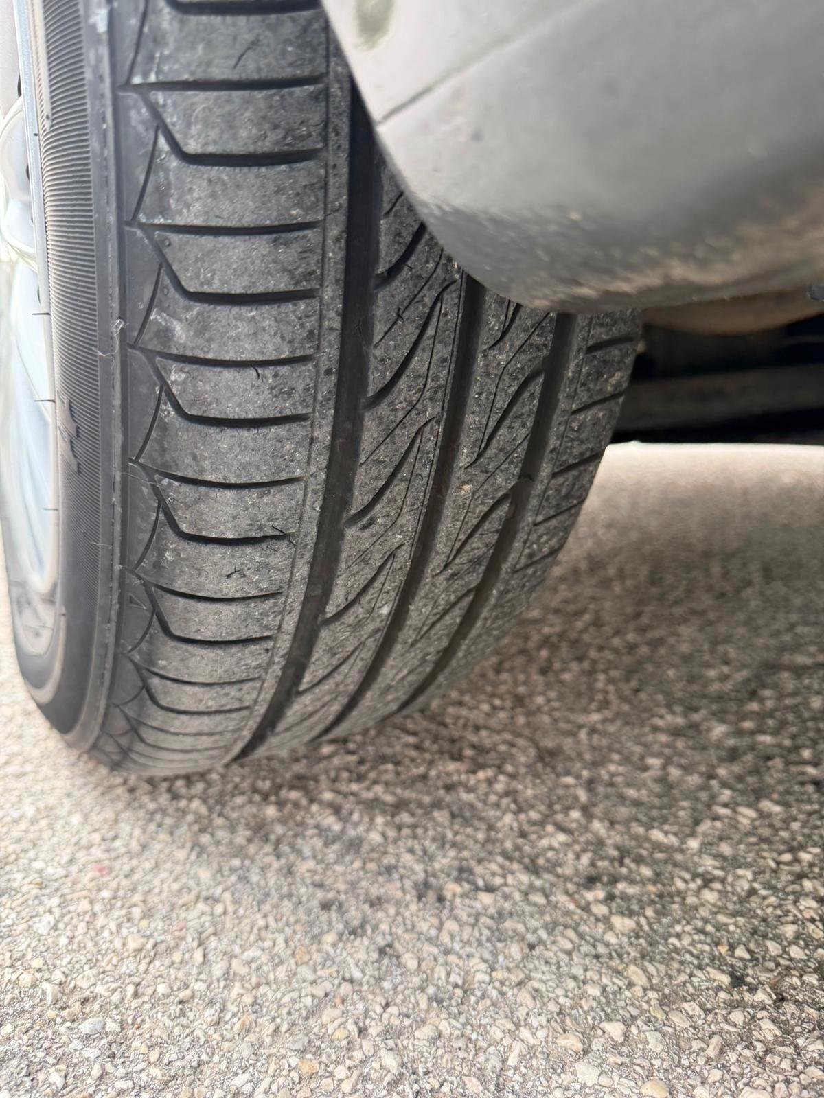 Lancia Ypsilon 0.9 TwinAir 85 CV 5 porte S&S Gold