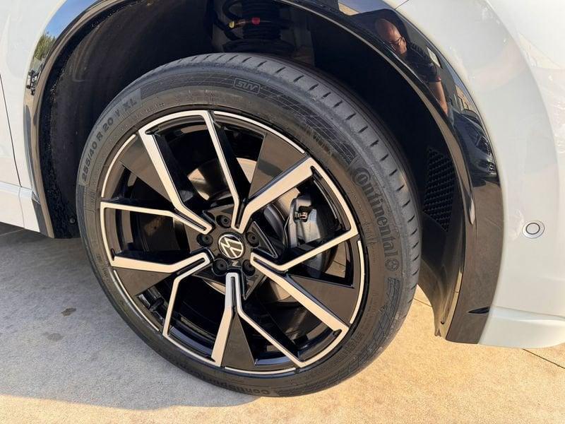 Volkswagen Tiguan 2.0 TDI R-Line DSG 4MOTION