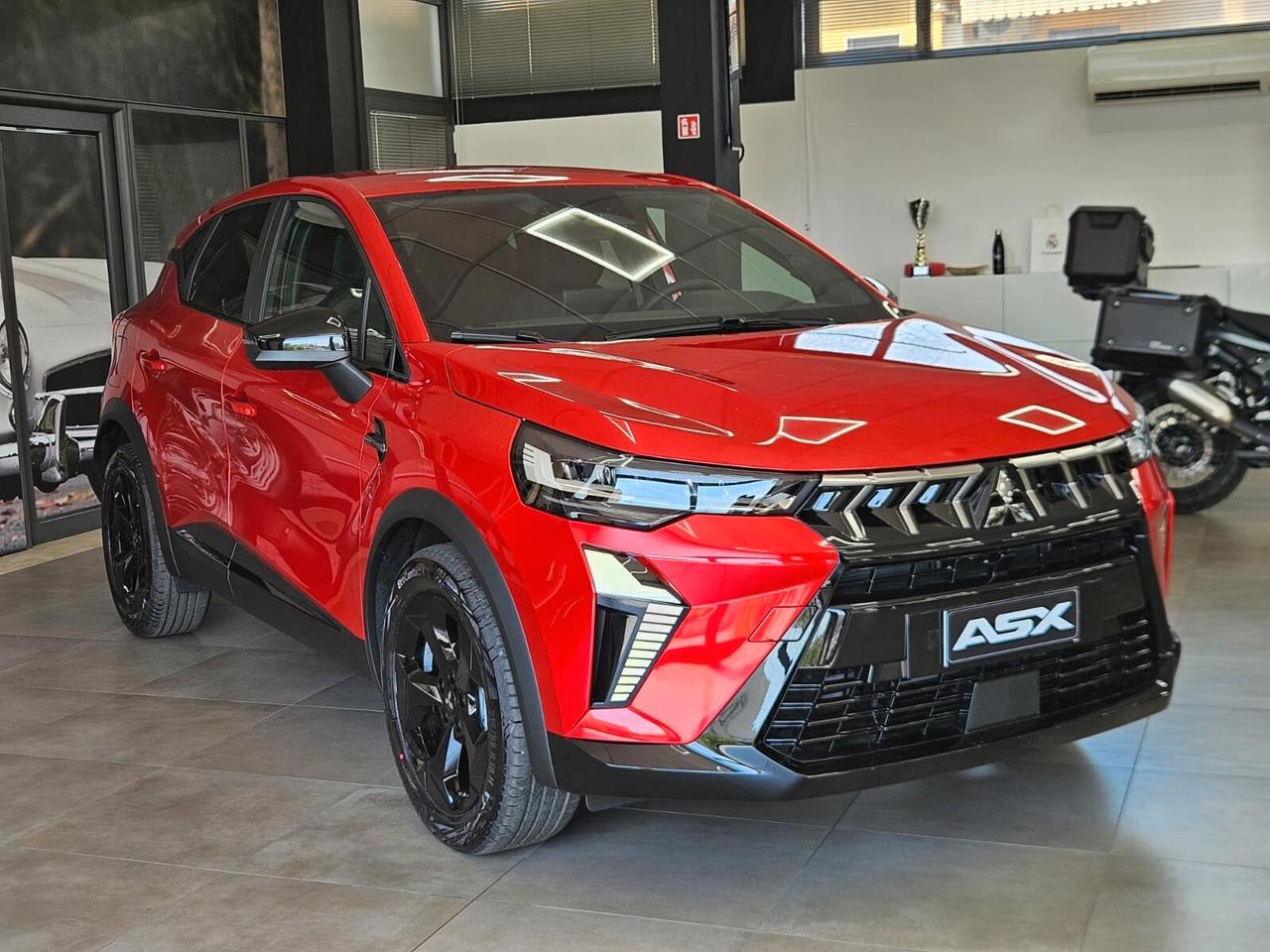 Mitsubishi ASX DISPONIBILE IN VARIE COLORAZIONI E ALLESTIMENTI - CONCESSIONARIO UFFICIALE
