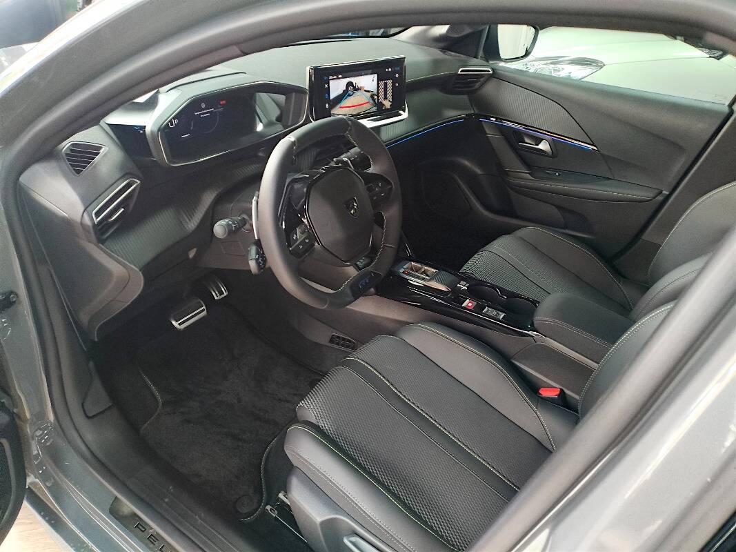 Peugeot 208 208 II 2025 -1.2 hybrid GT 145cv e-dcs 6