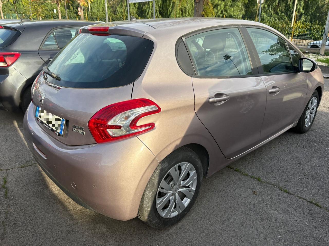 Peugeot 208 1.2 VTi 82 CV 5 porte Access