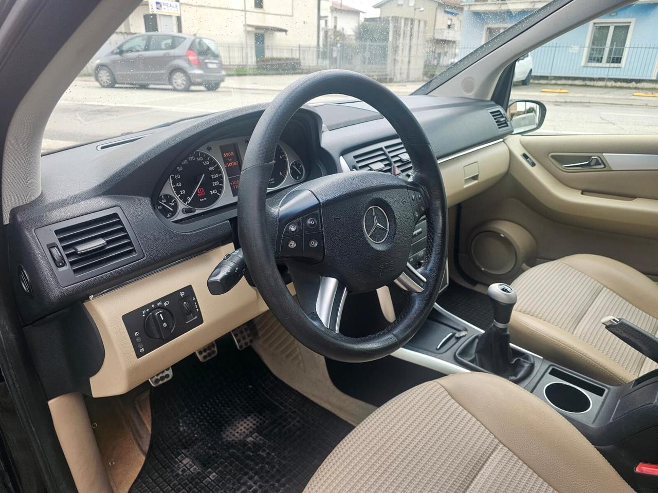 Mercedes-benz B 180 CDI Sport 2.0 109 CV