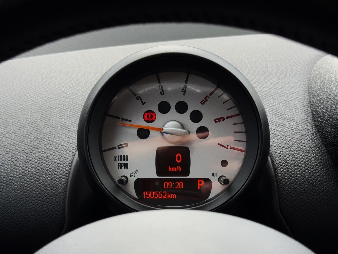 MINI Cooper D Countryman 2.0D Automatic 111CV XENON