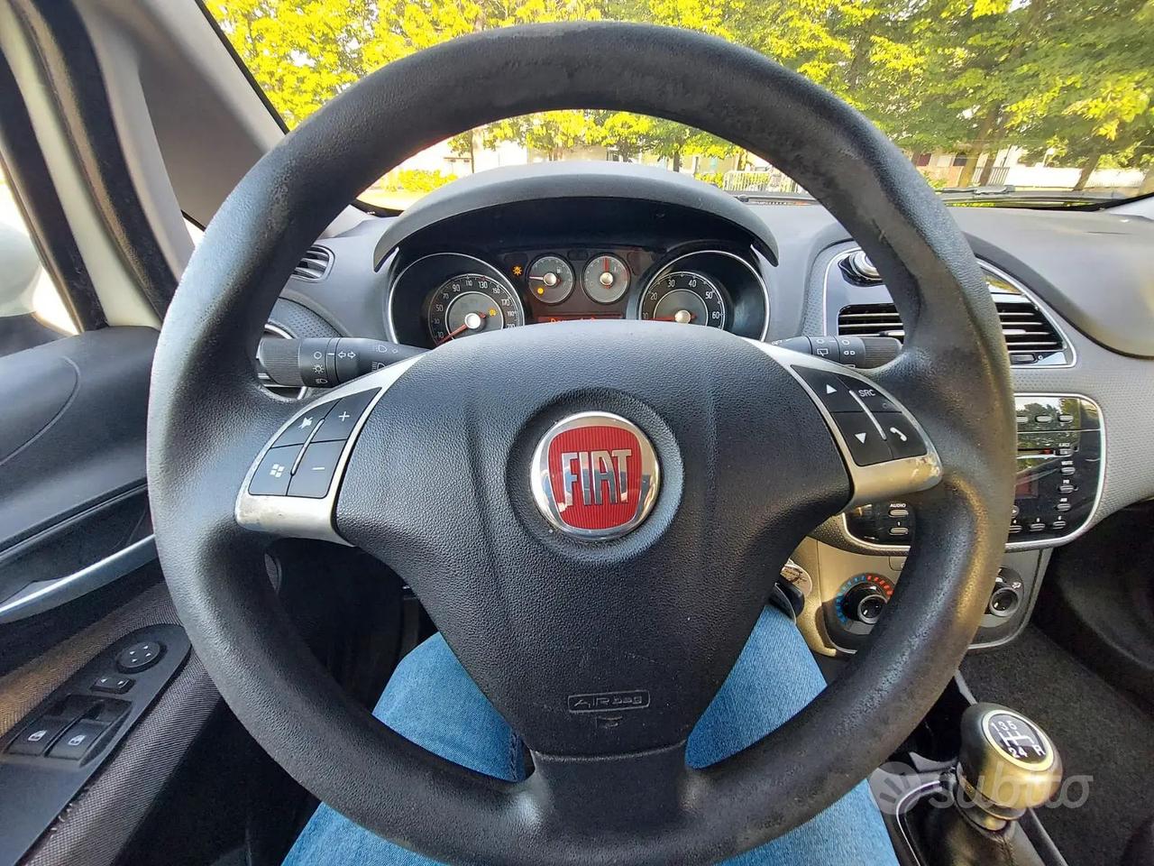 Fiat Punto Evo 5p 1.2 Dynamic 65cv Neopatentati