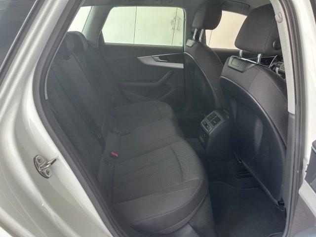 AUDI A4 Avant 40 g-tron S tronic Business Advanced