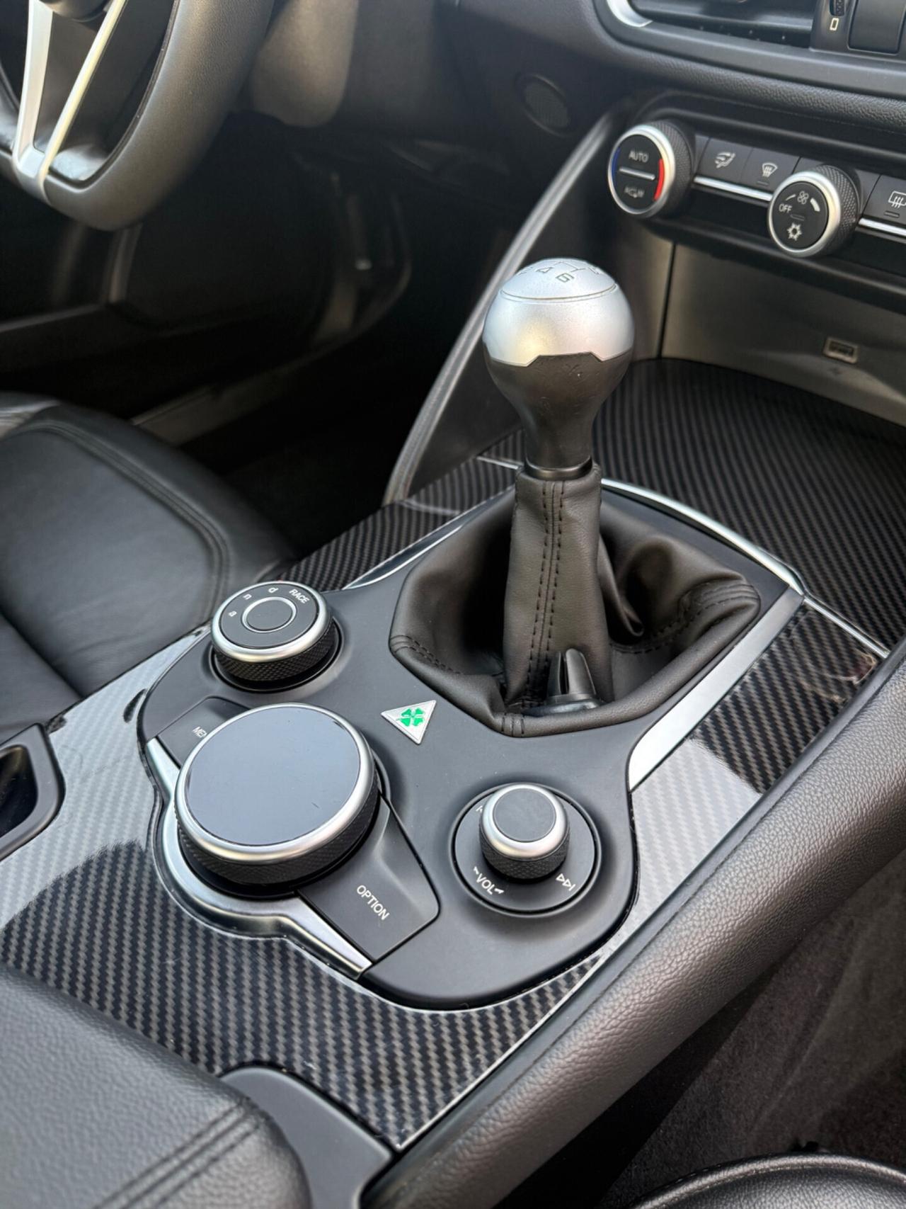 Alfa Romeo Giulia 2.2 Turbodiesel 150 CV Super
