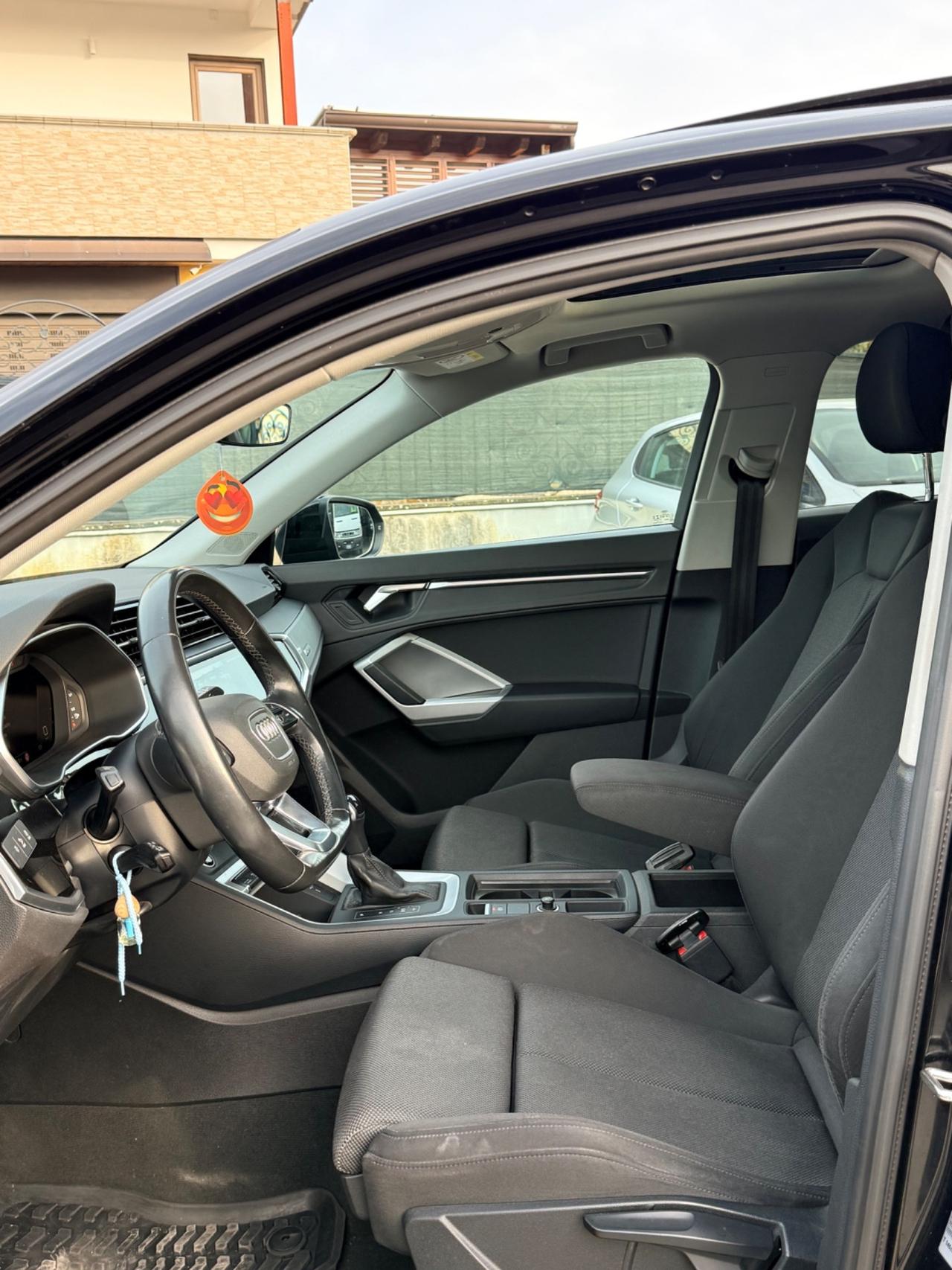 Audi Q3 SPB 35 TDI S tronic line edition 2022