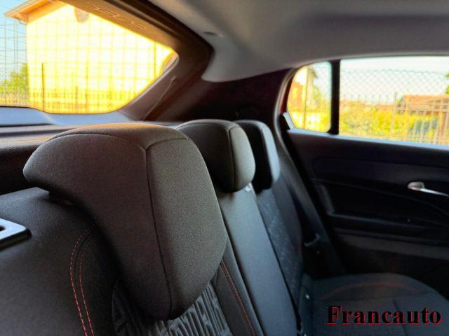 FIAT 600e Red