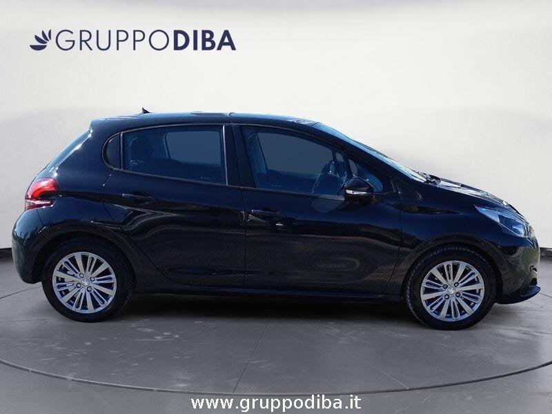 Peugeot 208 I 2015 Benzina 5p 1.2 puretech Active s&s 82cv neopatentati