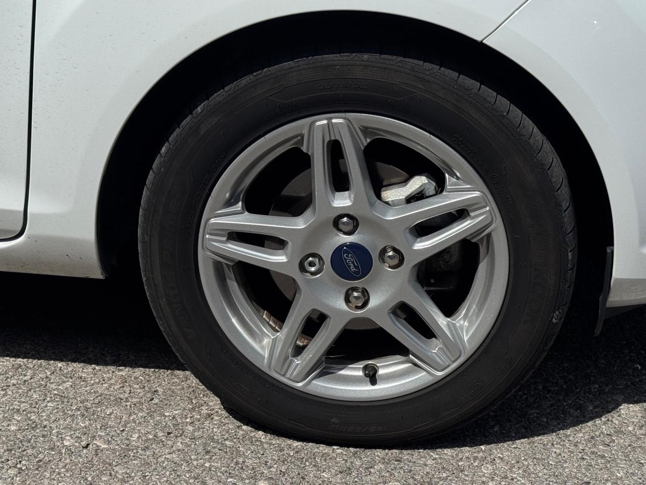 Ford Fiesta 1.5 TDCi 75CV 5 p NEOPATENTATI 2014 106500 km