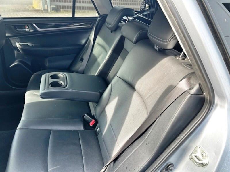 Subaru OUTBACK 2.0d-S Lineartronic Unlimited