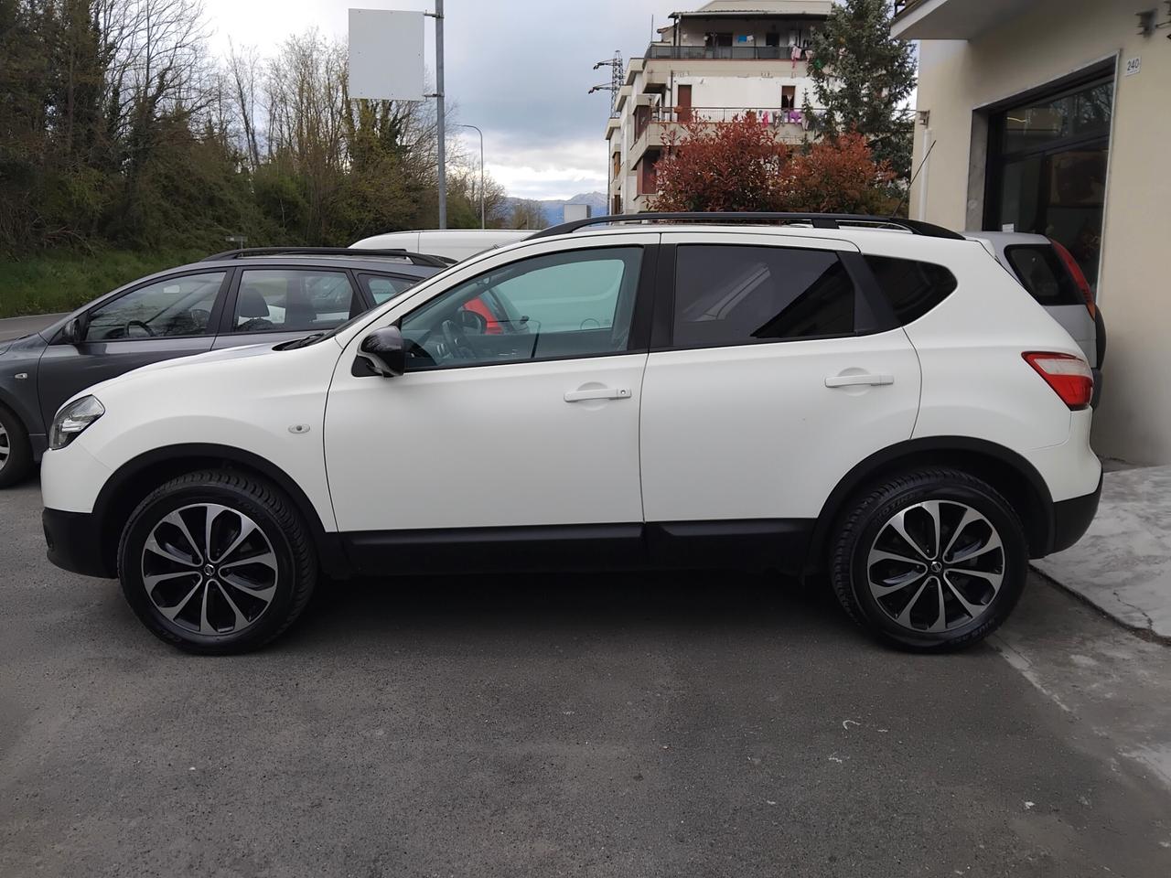 Nissan Qashqai 1.6 dCi DPF Tekna